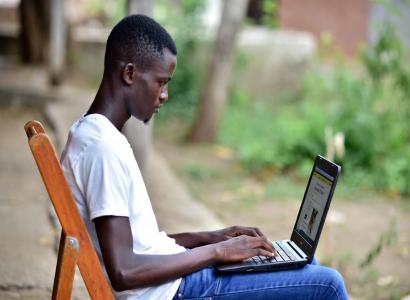 How to Earn Money with Micro Tasks in Nigeria (Complete Guide) — GoJelly Nigeria